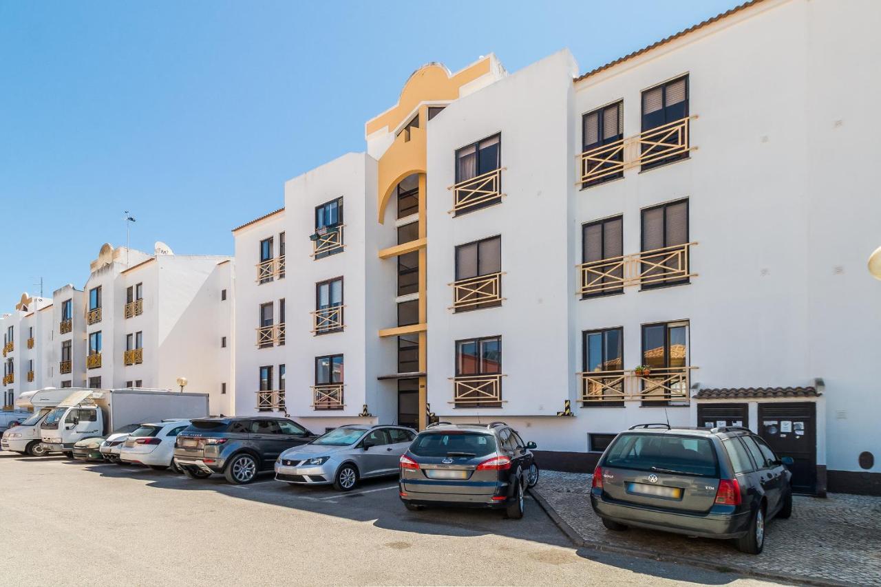 Passaro Azul Guesthouse By Algarve Golden Properties 拉哥斯 外观 照片